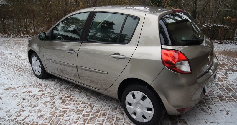 Renault Clio cena 16900 przebieg: 168000, rok produkcji 2009 z Lubań małe 277